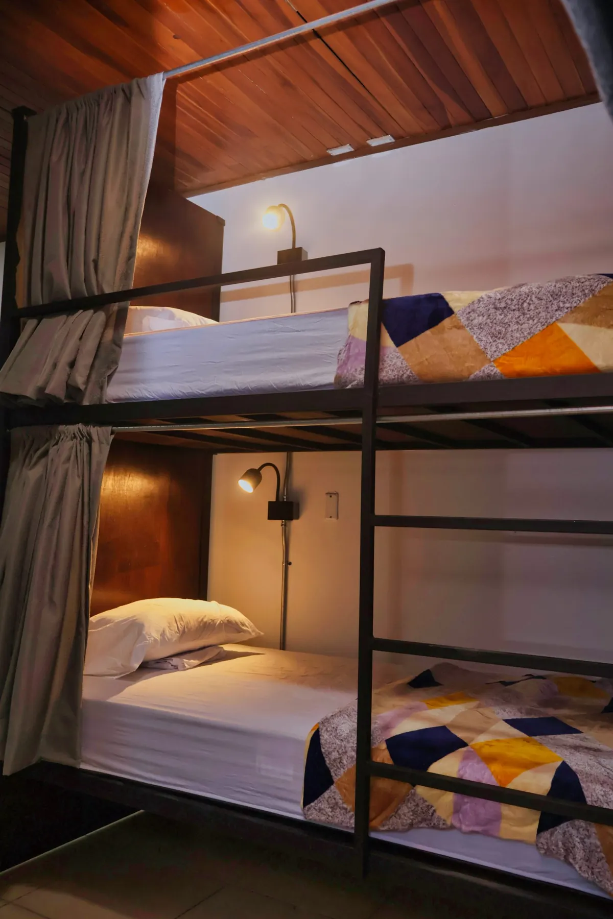 Lignum Vitae Dorm — 10 Beds